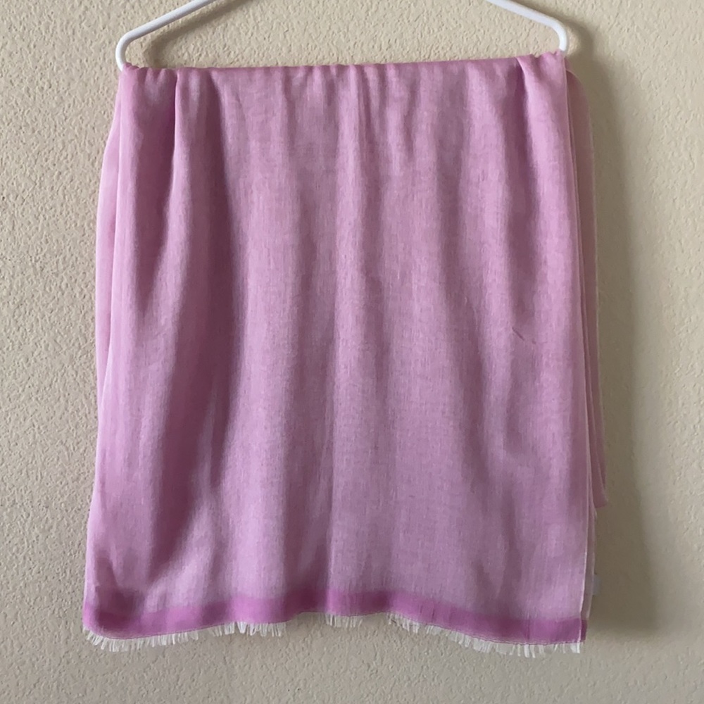 Pink shawl